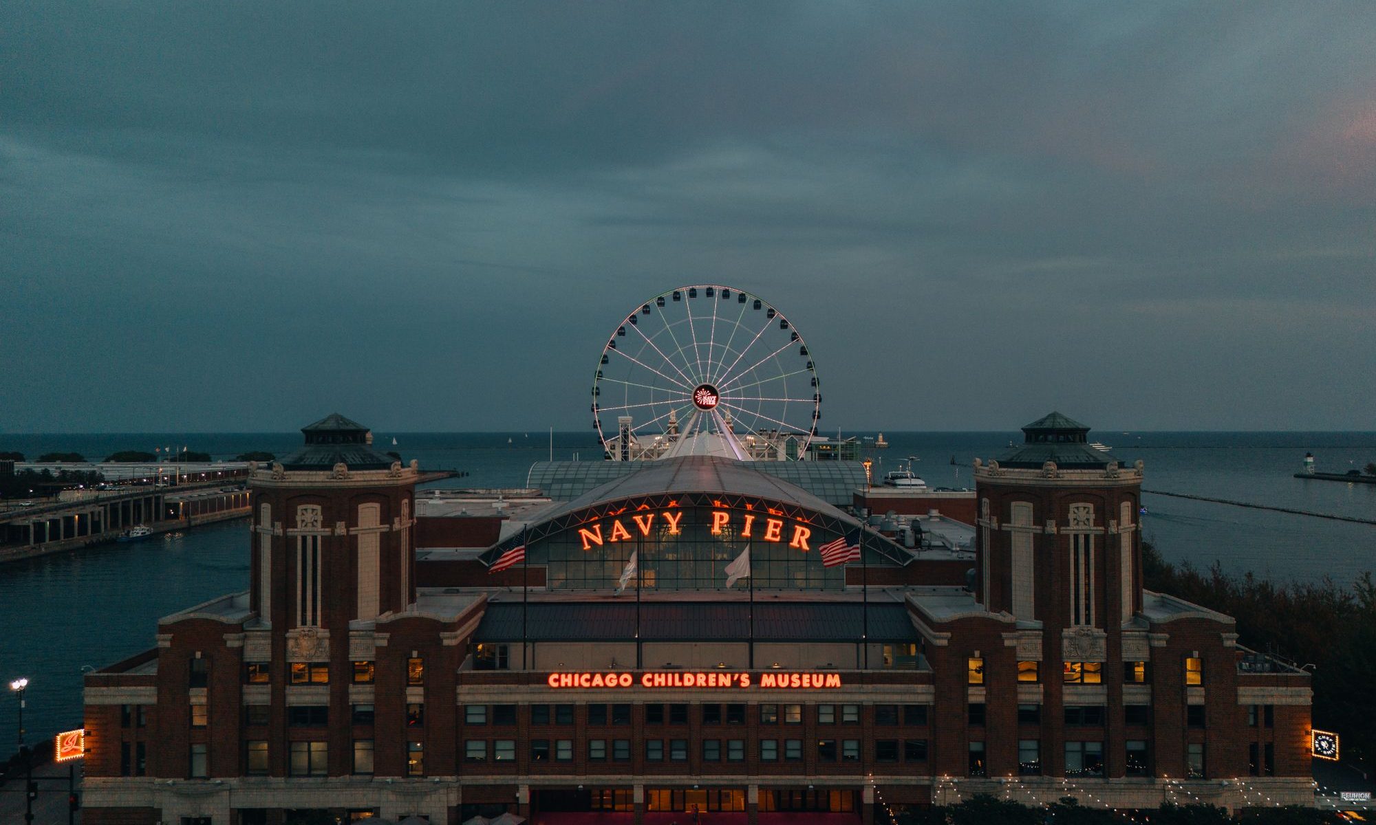 Navy Pier and its Ferris wheel at twilight